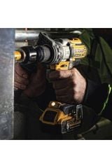 Dewalt Dcd996p2 18volt/5.0ah Li-ion Çift Akülü Kömürsüz Profesyonel Darbeli Matkap